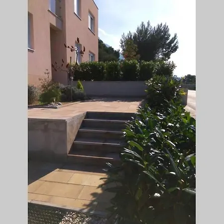 Dandelion Apartman *